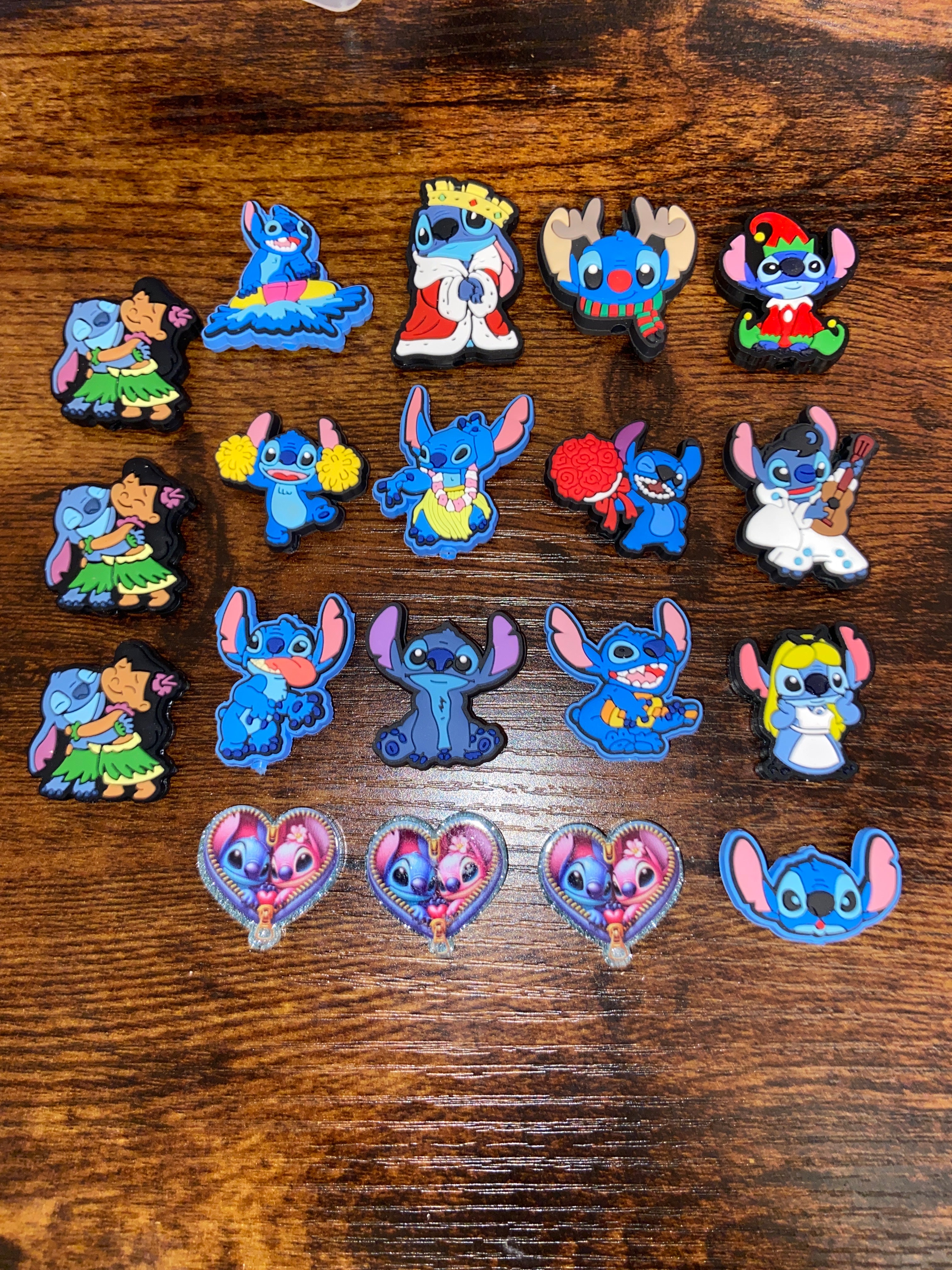 Stitch & Hello Kitty Focal Pens