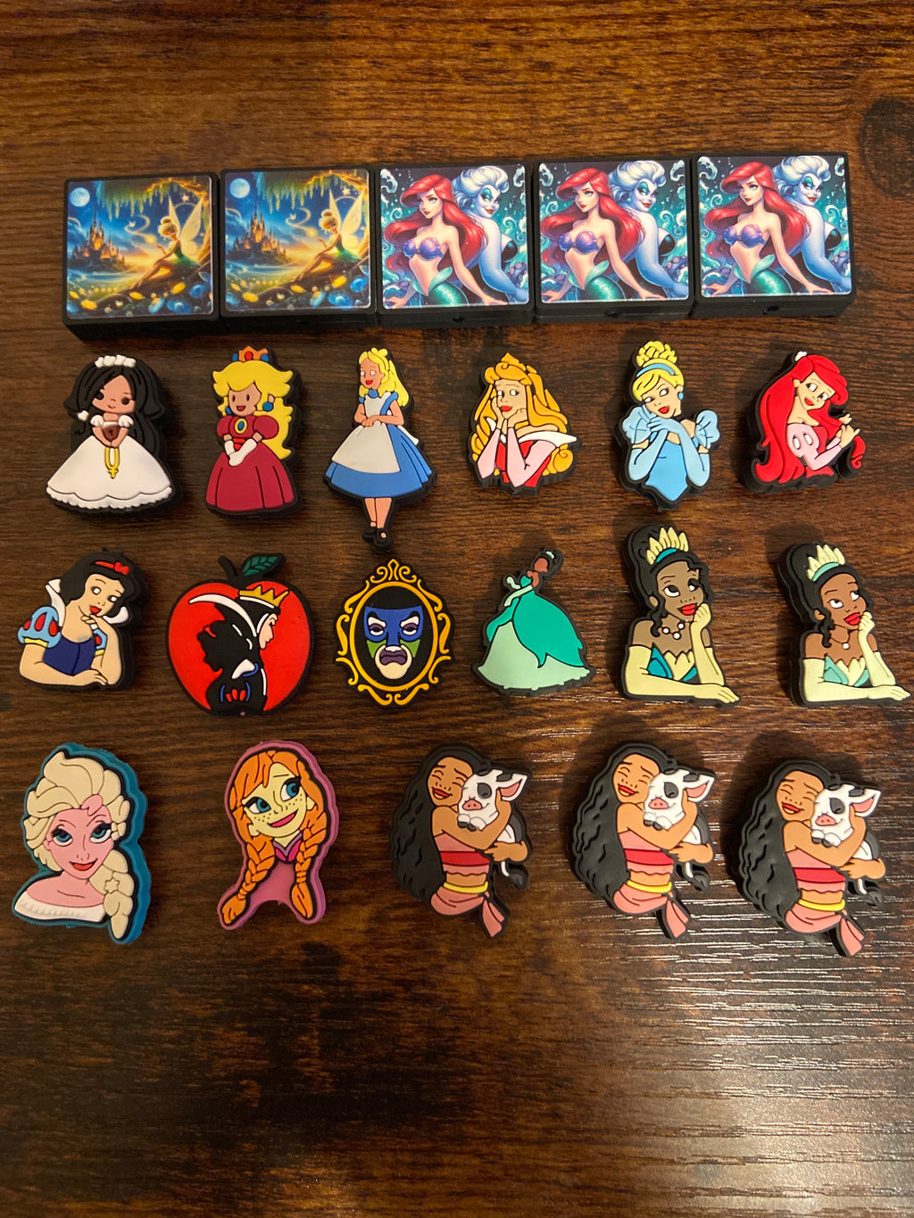 Character Focal Pens